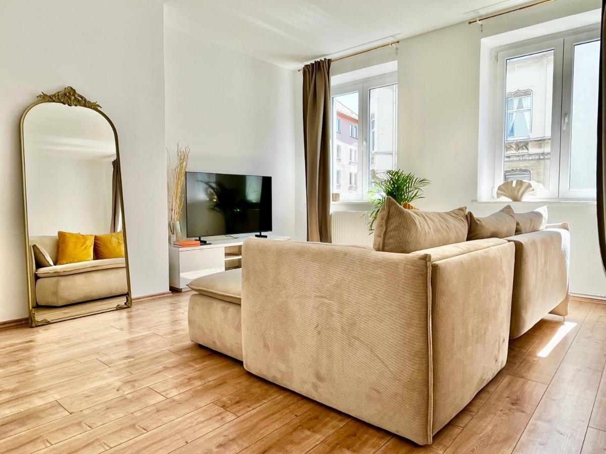 Design Apartment - Parking - Kingsize-Bett - 2X Bad - Zentrum Hannover Exterior photo