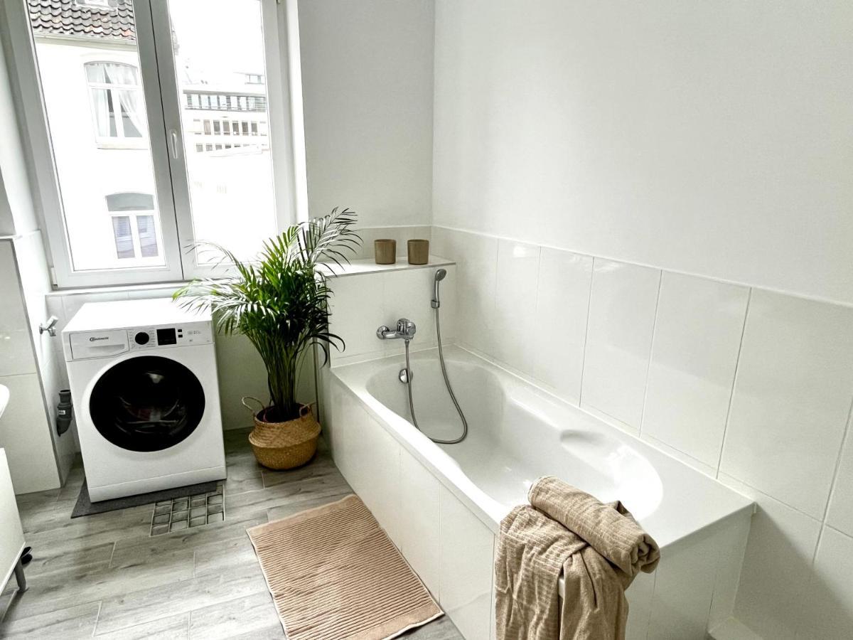 Design Apartment - Parking - Kingsize-Bett - 2X Bad - Zentrum Hannover Exterior photo